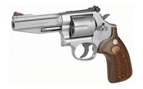 Smith & Wesson Model 686, Pro Series, Double Action, Metal Frame Revolver, L-Frame, 357 Magnum, 4" Barrel, Stainless Steel, Matte Finish, Silver, Wood Grips, Adjustable Rear Sight, 6 Rounds 178012